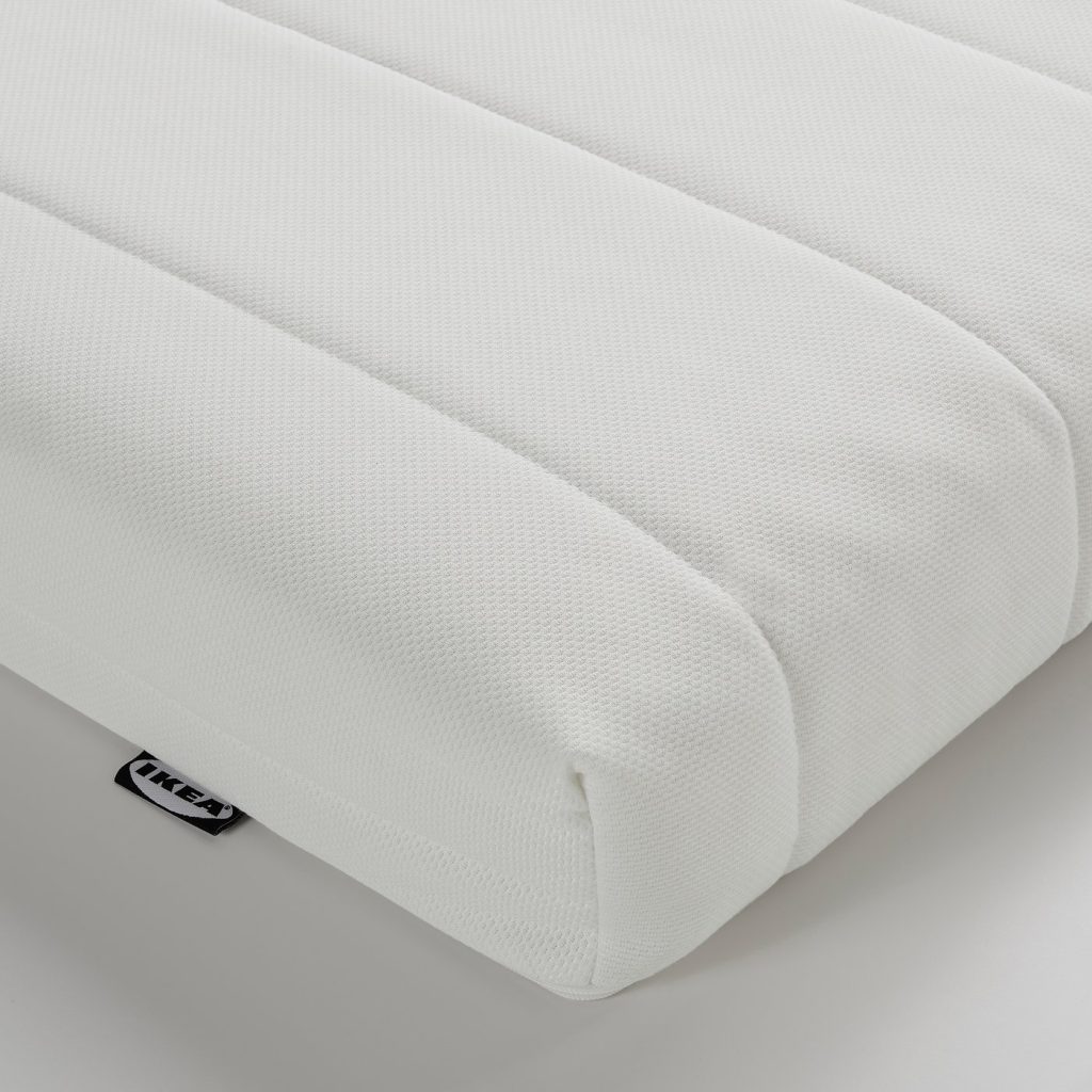 IKEA Åfjäll, detalle de la funda acolchada y la etiqueta