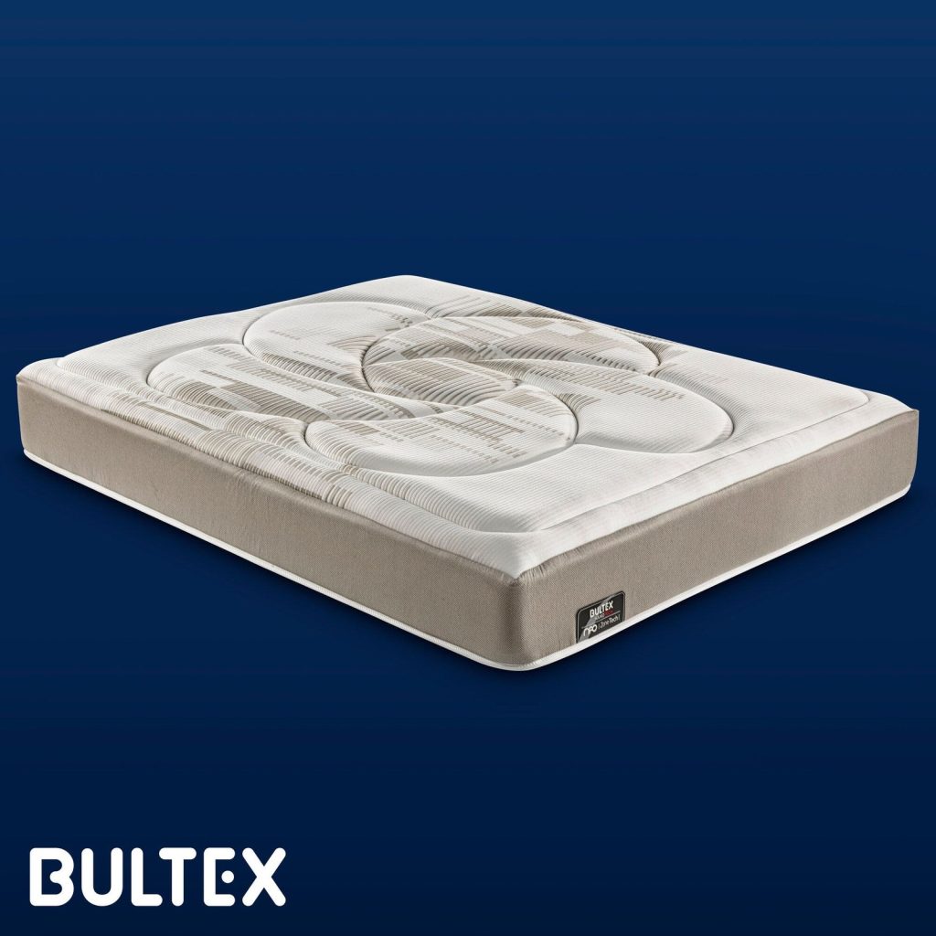 Bultex Bit sobre fondo azul con el logotipo Bultex