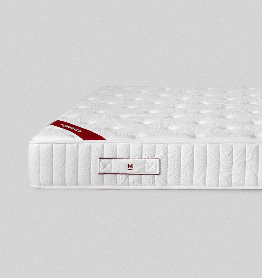 Lateral del colchón Natura Visco de Lo Monaco con el logotipo