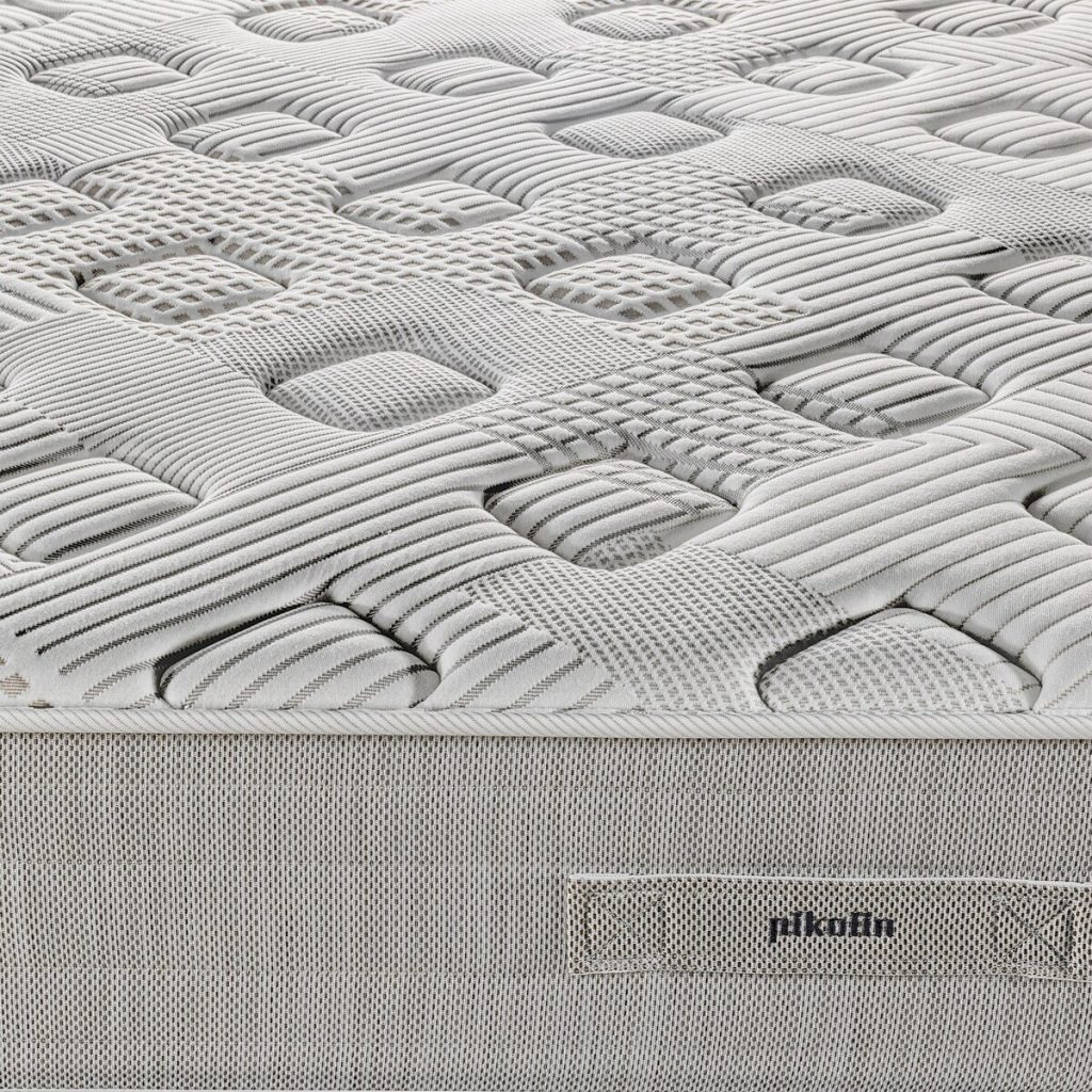 Pikolin Liberty PKT 3.0, tapa acolchada y asa con el logo