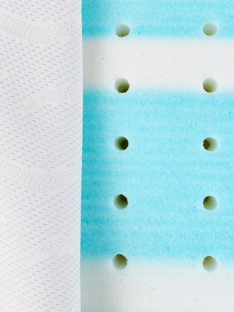 WELLPUR Bokselvi, detalle de la espuma con gel y los agujeros de ventilación