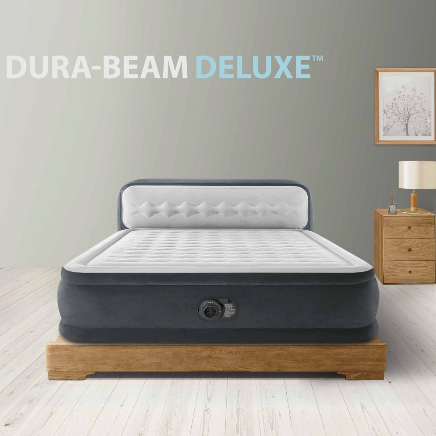 Intex Dura-Beam Deluxe Ultra Plush Headboard montado en un dormitorio